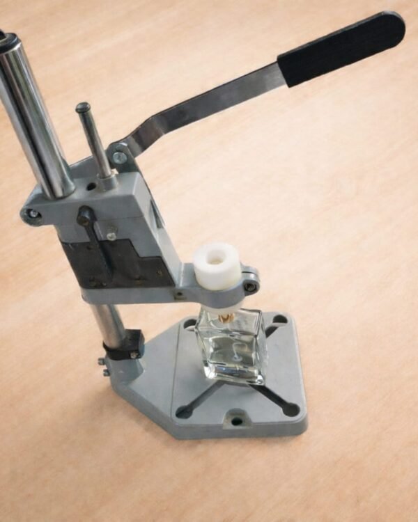 COLLOR FITTING MACHINE FOR EASY CRIMP PUMP